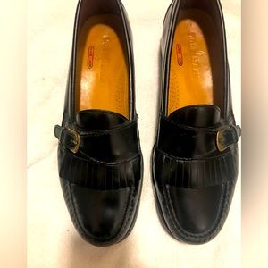 Colehann Mens loafers with Nike insole size 8.5 like new